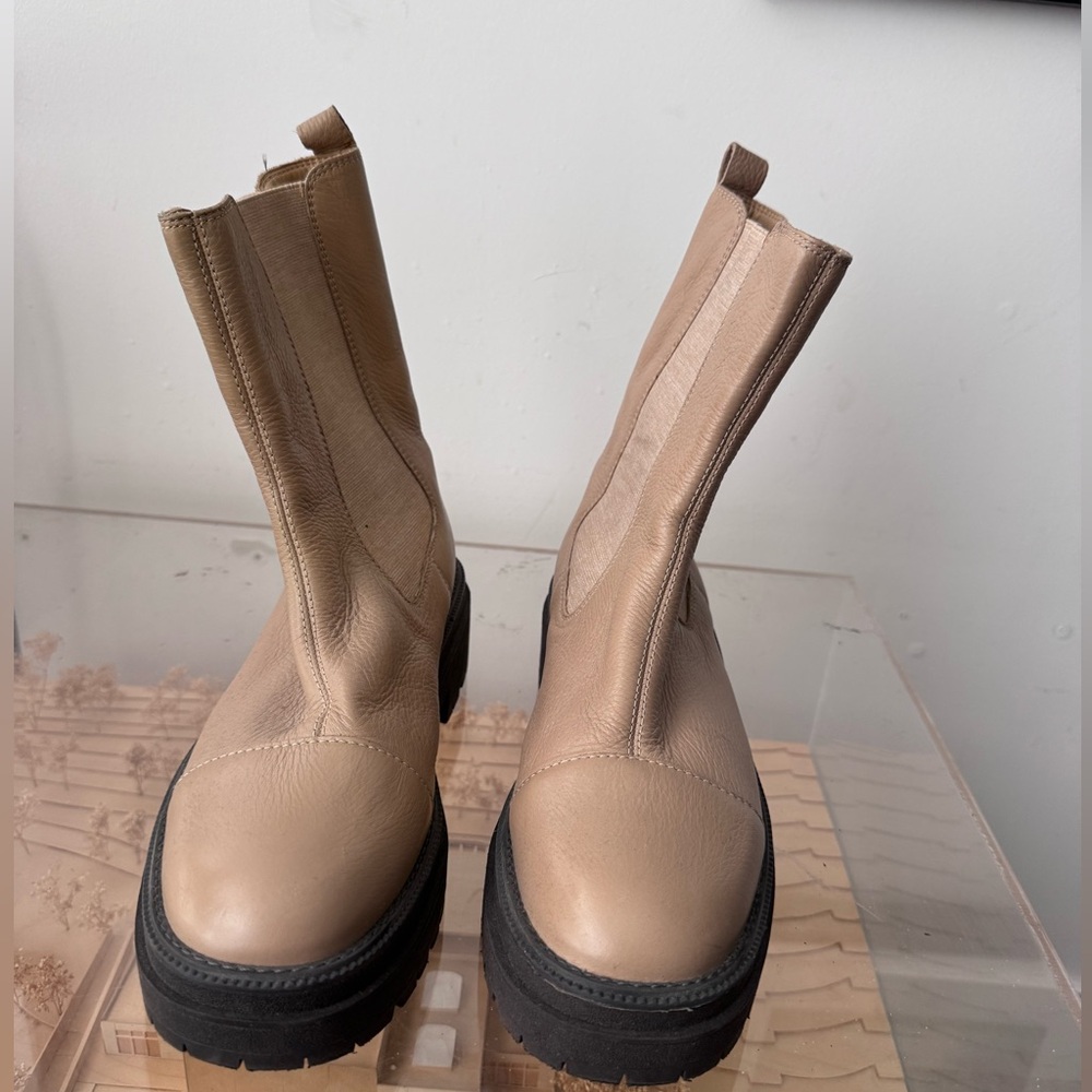Sam Edelman Tan Chelsea Lug Boots